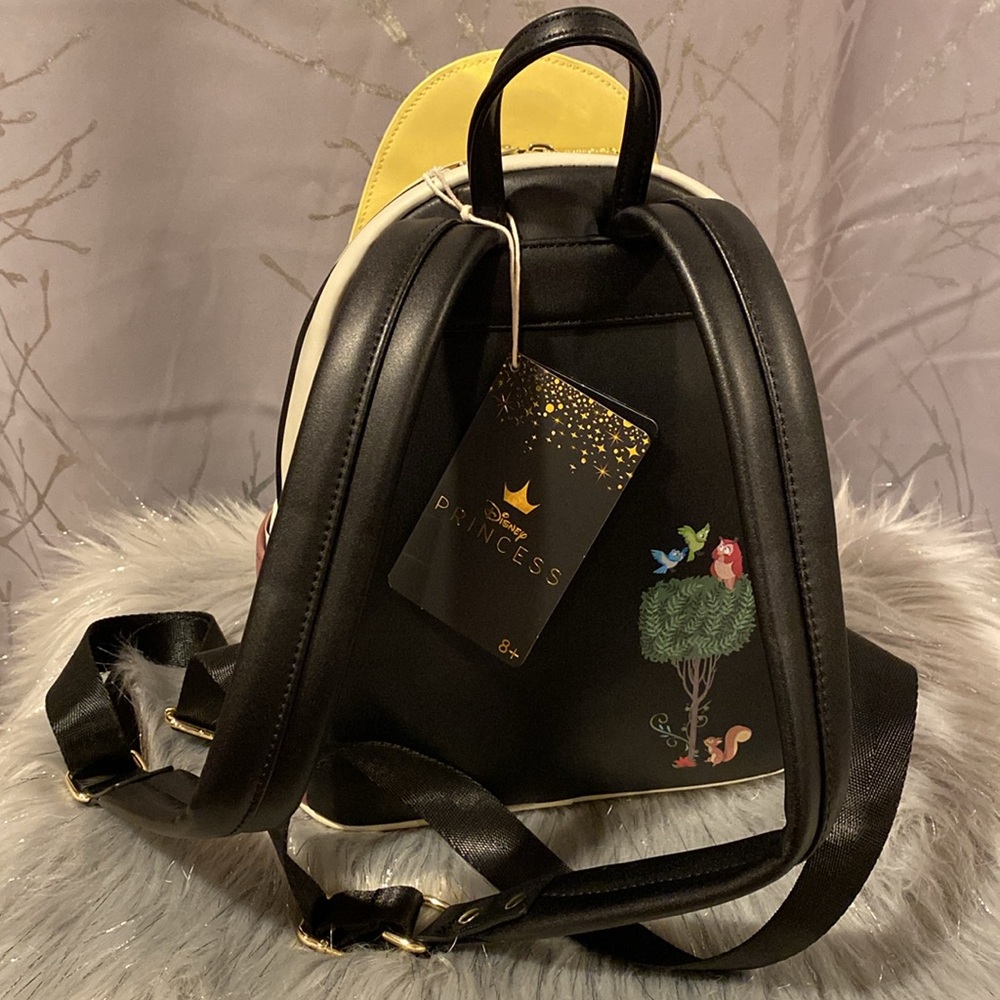 BNWT RARE Sleeping Beauty Princess Briar Rose Loungefly 3D Backpack - Picture 3 of 7
